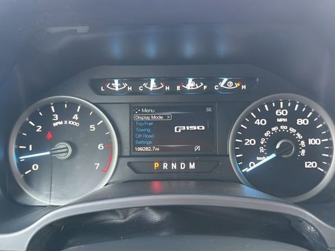 Used 2019 Ford F150 XLT w/ Equipment Group 302A Luxury AWD/4WD image 37