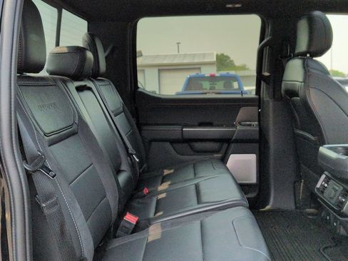 Used 2025 Ford F150 Raptor AWD/4WD image 30