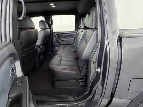 Used 2021 Nissan Titan PRO-4X w/ Pro-4x Convenience Package image 7