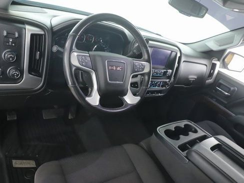 Used 2018 GMC Sierra 1500 SLE image 17