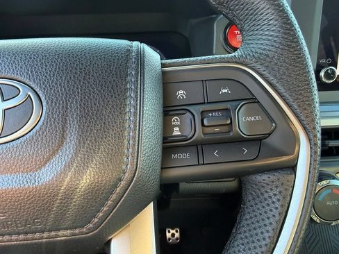 Certified 2025 Toyota Tacoma TRD Sport AWD/4WD image 19