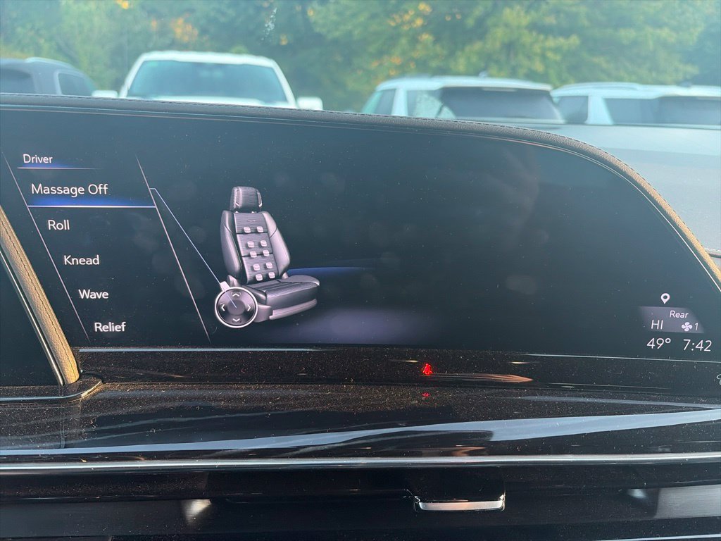 Certified 2023 Cadillac Escalade V w/ LPO, Floor Liner Package AWD/4WD image 19