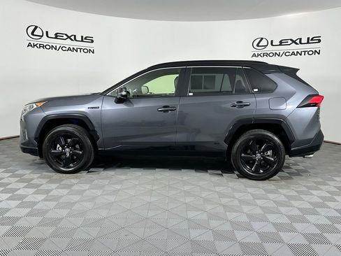 Used 2021 Toyota RAV4 XSE w/ XSE Grade Weather Package image 9