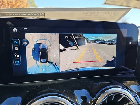 New 2026 Mercedes-Benz GLA 250 image 25