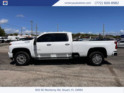 Used 2020 Chevrolet Silverado 3500 High Country w/ Technology Package image 6