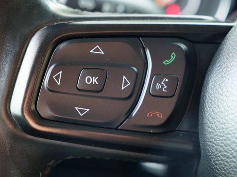 Used 2019 Jeep Wrangler Unlimited Sport S AWD/4WD image 17
