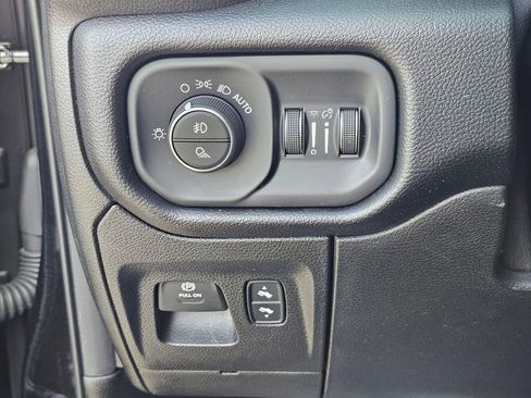 Used 2019 RAM 1500 Rebel w/ Rebel Level 2 Equipment Group AWD/4WD image 24