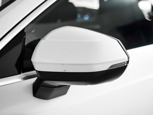 Certified 2023 Audi Q3 2.0T Premium Plus w/ Premium Plus Package image 27