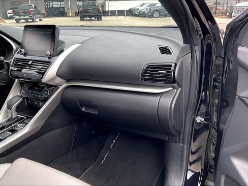 Used 2023 Mitsubishi Eclipse Cross SEL image 18