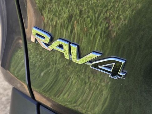 Used 2024 Toyota RAV4 XLE Premium image 11
