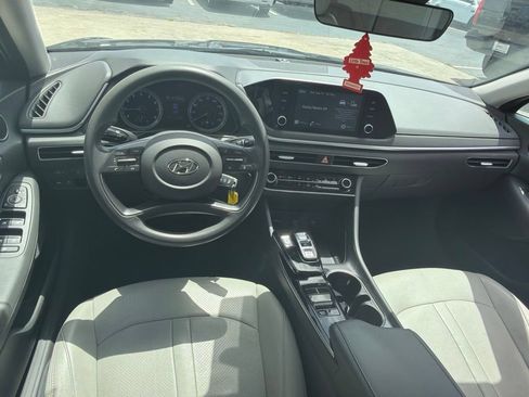 Used 2020 Hyundai Sonata SE w/ Cargo Package FWD image 11