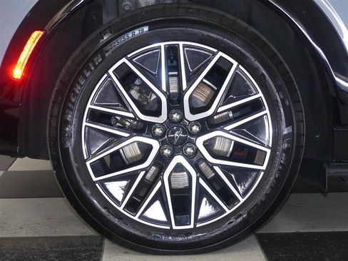 Used 2024 Ford Mustang Mach-E Premium AWD/4WD image 37