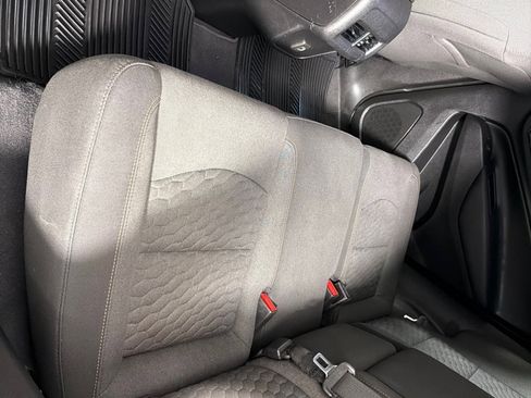 Used 2020 Chevrolet Equinox LT image 17