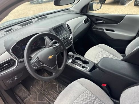 Used 2024 Chevrolet Equinox LS w/ LS Convenience Package FWD image 14