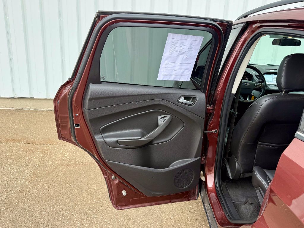 Used 2018 Ford Escape SEL FWD image 15