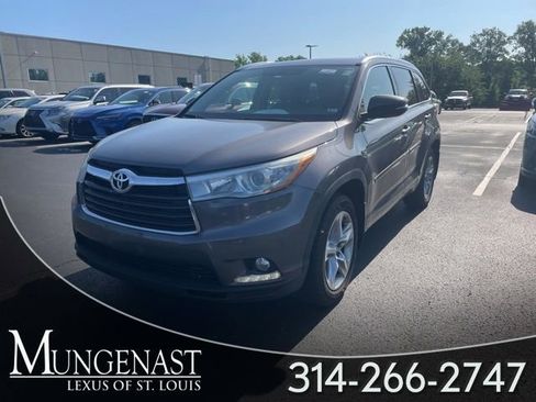 Used 2016 Toyota Highlander Limited AWD/4WD image 1