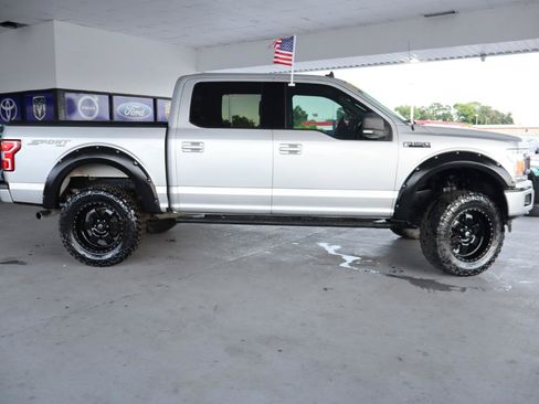 Used 2019 Ford F150 XLT w/ Equipment Group 302A Luxury AWD/4WD image 6