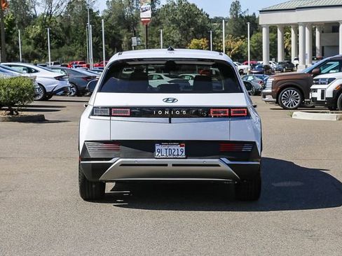 Certified 2024 Hyundai Ioniq 5 SEL RWD image 4