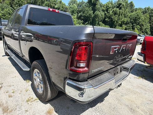 Used 2026 RAM 2500 Big Horn AWD/4WD image 10