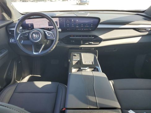 Used 2025 Buick Enclave Preferred image 24