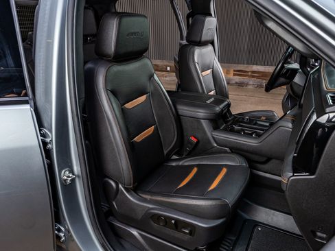 Used 2024 GMC Sierra 2500 AT4 w/ AT4 Premium Plus Package image 28