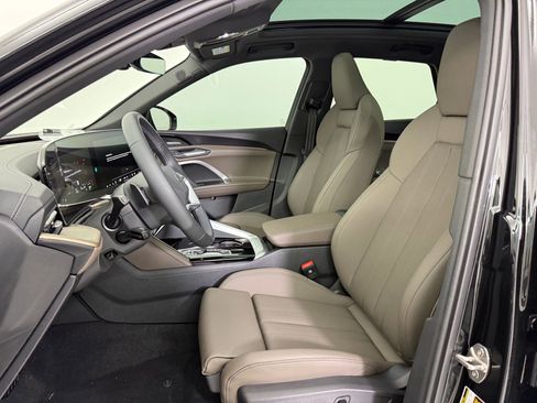New 2025 Audi Q5 Premium Plus image 5