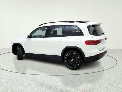 New 2026 Mercedes-Benz GLB 250 image 13