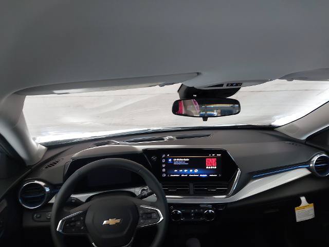 New 2026 Chevrolet Trax LT w/ LT Convenience Package FWD image 26