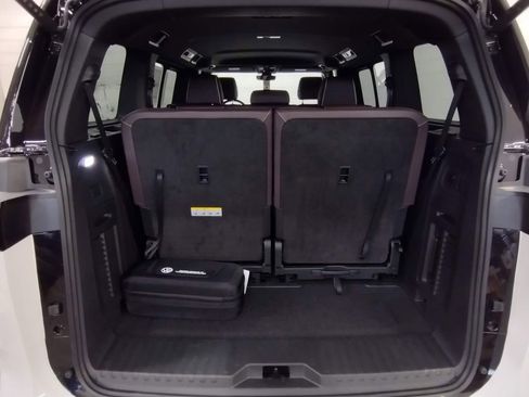 New 2025 Volkswagen ID. Buzz Pro S image 40