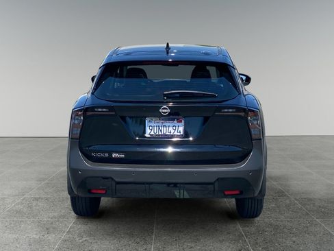 Used 2025 Nissan Kicks S FWD image 4