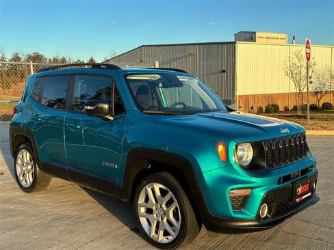 Used 2021 Jeep Renegade Latitude image 3
