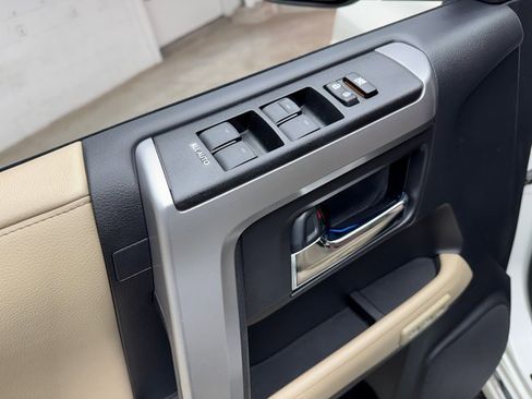 Used 2023 Toyota 4Runner Limited image 11