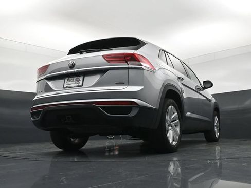 Used 2021 Volkswagen Atlas Cross Sport SE w/ Panoramic Sunroof Package AWD/4WD image 19