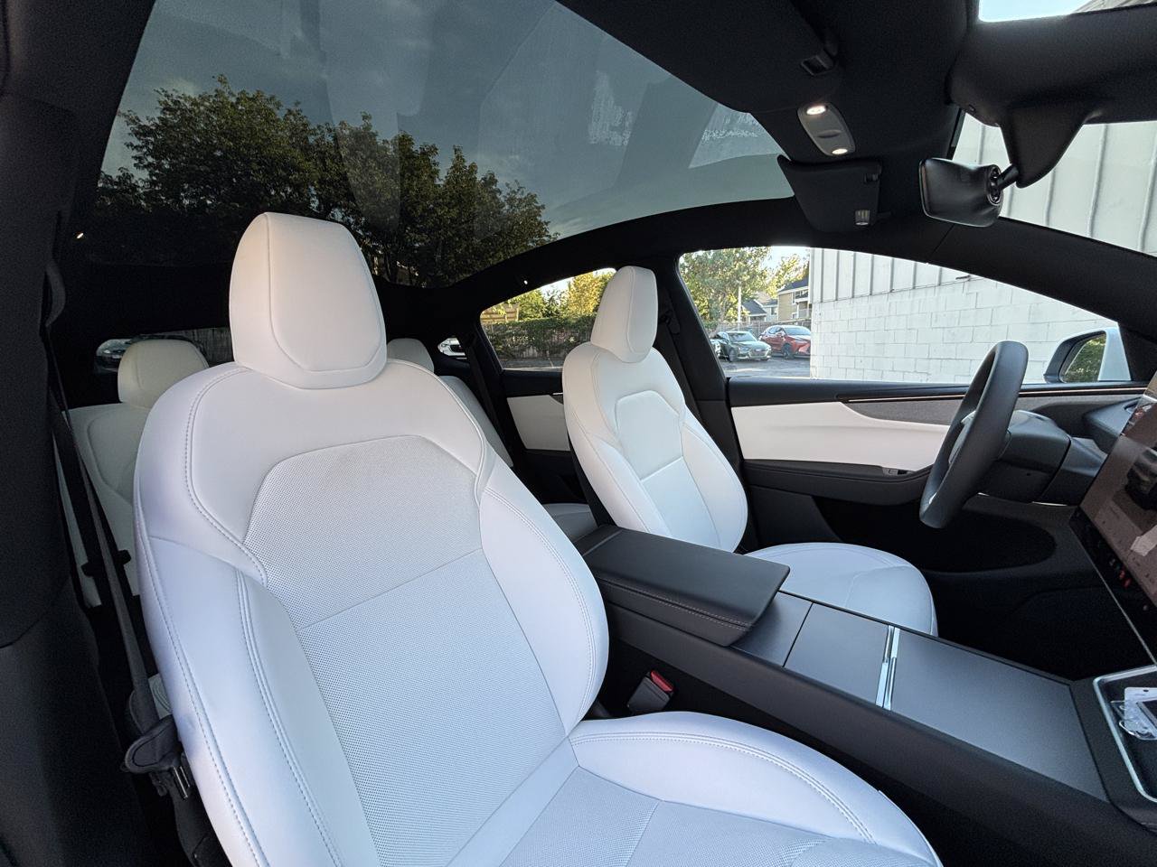 Used 2026 Tesla Model Y Long Range AWD/4WD image 6