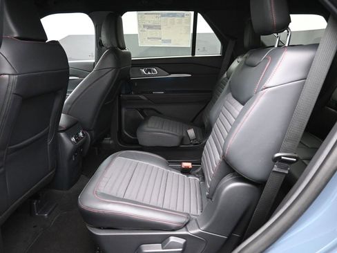 New 2026 Ford Explorer ST-Line w/ ST-Line Street Pack image 26