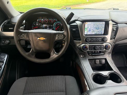Used 2020 Chevrolet Tahoe 2WD image 2