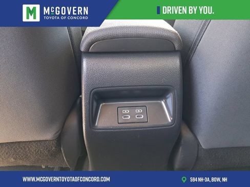 Used 2023 Toyota Corolla LE FWD image 21