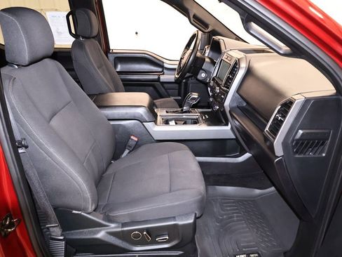 Used 2015 Ford F150 XLT w/ Equipment Group 302A Luxury AWD/4WD image 19