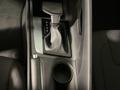 New 2026 Hyundai Elantra SE FWD image 29