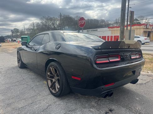 Used 2023 Dodge Challenger SRT Hellcat w/ Driver Convenience Group image 3