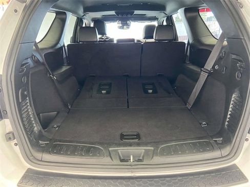 Used 2024 Dodge Durango GT image 12