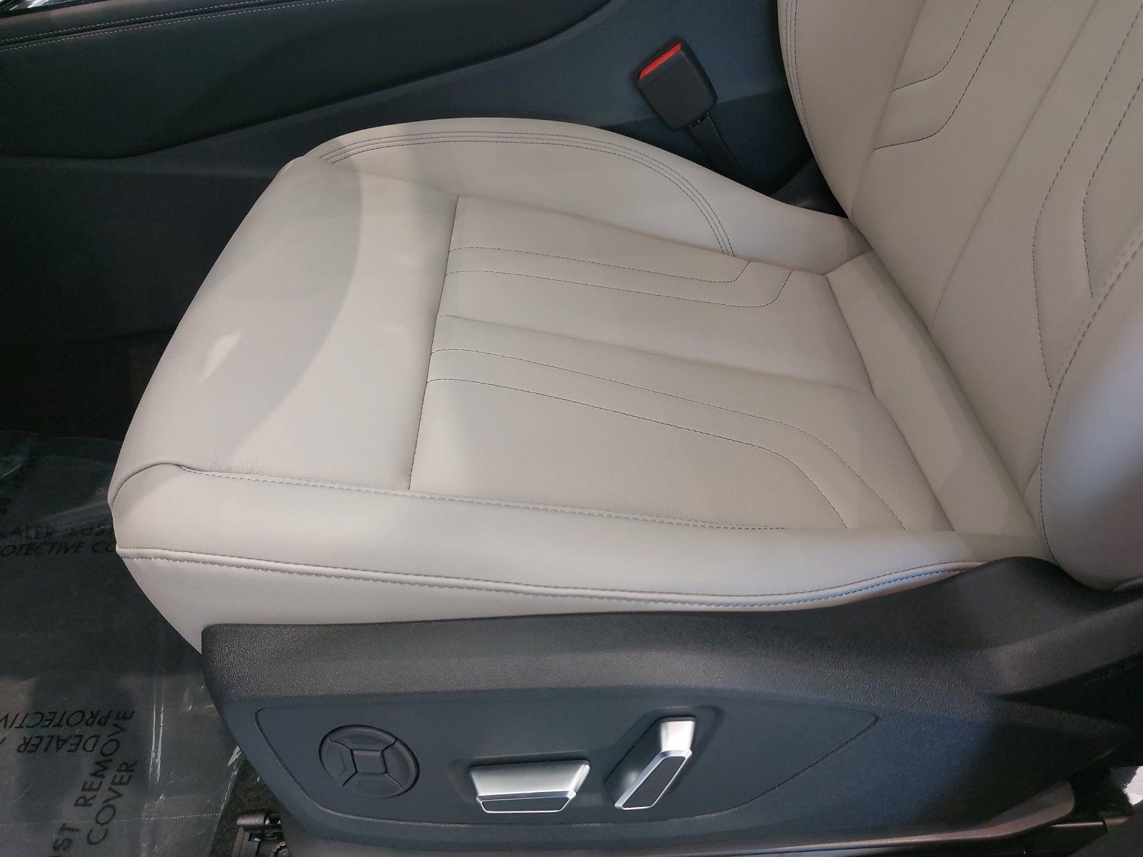 New 2026 Audi Q3 quattro 2.0T AWD/4WD image 32
