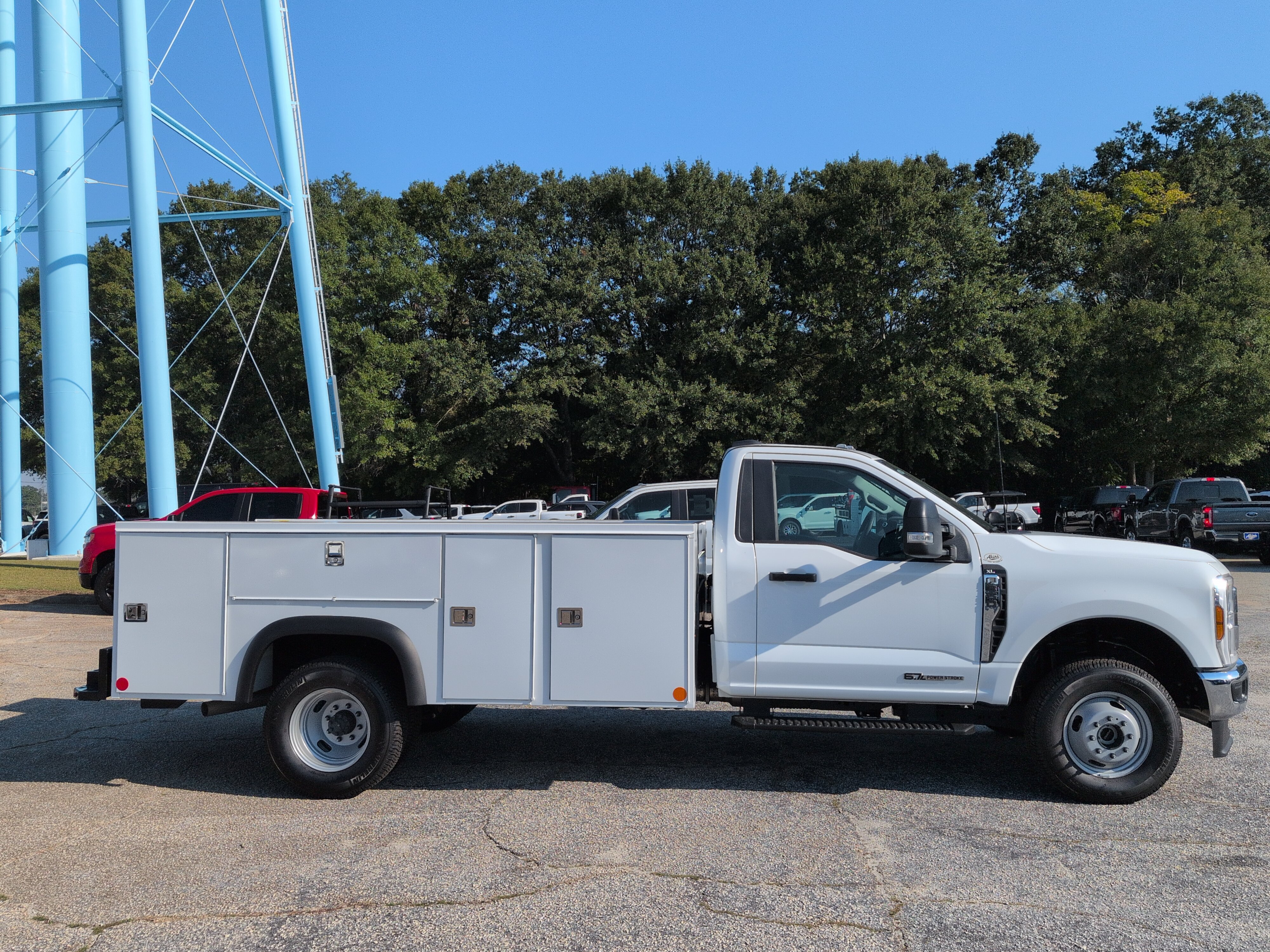 New 2025 Ford F350 XL w/ XL Chrome Package AWD/4WD image 2