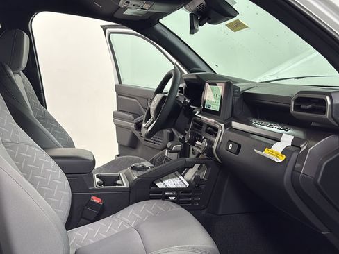 New 2026 Toyota Tacoma SR5 image 18