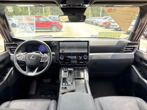 Used 2025 Lexus GX 550 w/ Accessory Package (Z1) AWD/4WD image 7
