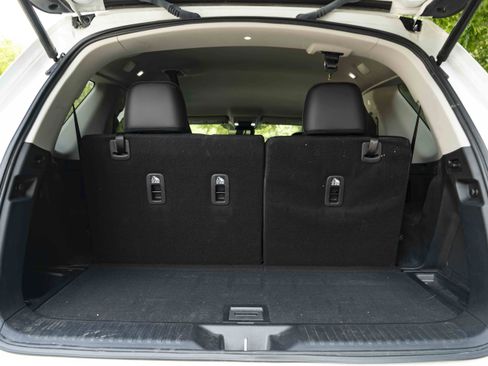 Used 2025 Honda Pilot EX-L image 43