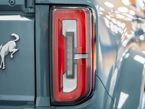 Used 2023 Ford Bronco Outer Banks image 19