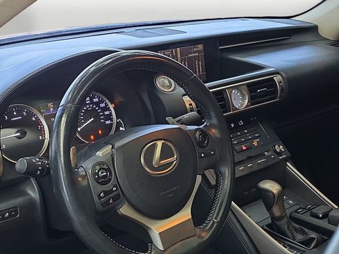 Used 2015 Lexus IS 250 w/ Navigation System Package RWD image 11