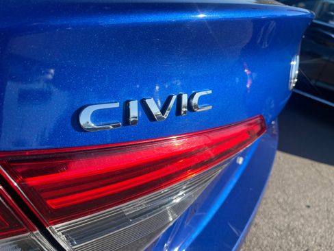 Used 2022 Honda Civic LX image 24