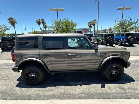 New 2026 Ford Bronco Big Bend w/ Black Diamond Package AWD/4WD image 9